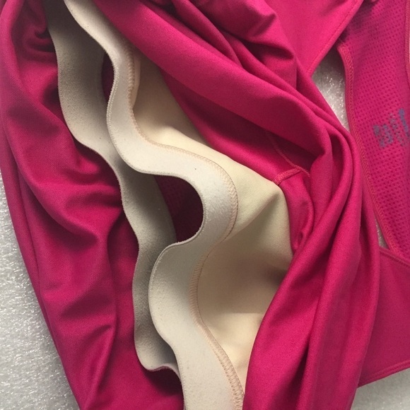 Reebok Zig Tech Fitted cutout Back Tank Top - Picture 11 of 12